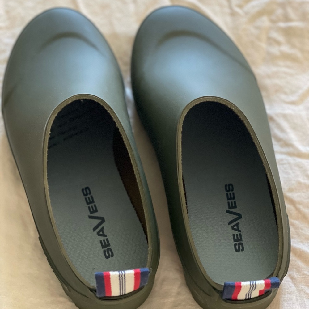 SeaVees Bodega Garden Clogs Military Olive